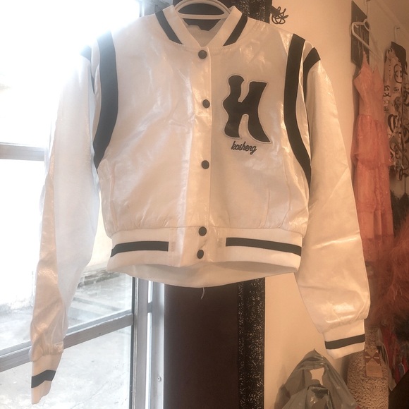 Jacket - Picture 1 of 2